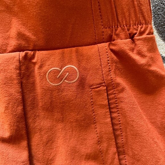 Calia Women’s M Pleated Casual Shorts Orange Slash Pockets Relaxed Fit - Picture 3 of 9